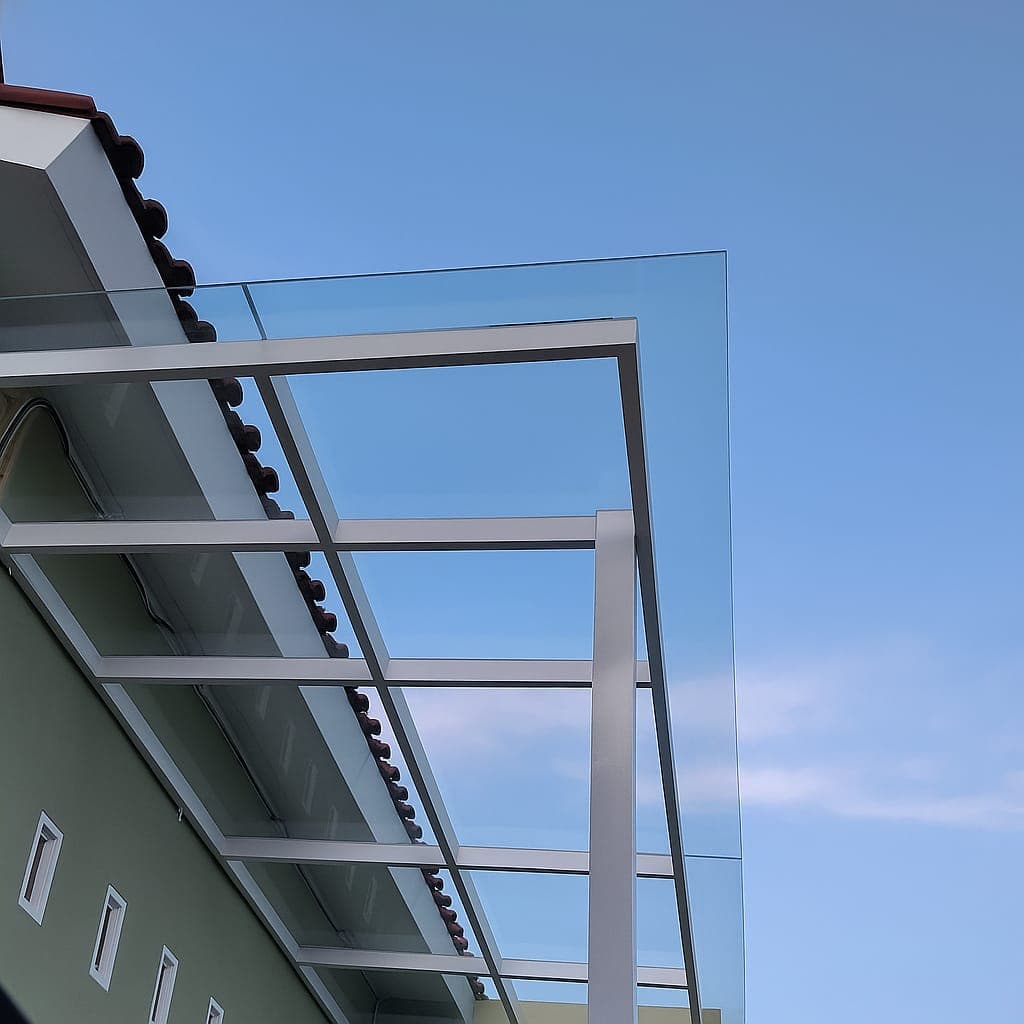 Kanopi Kaca & Aluminium